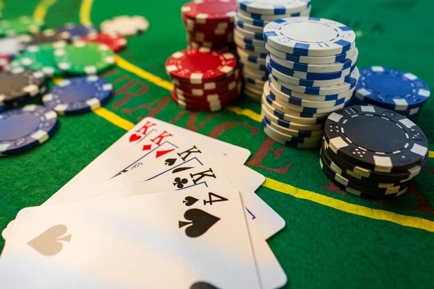 Pretty Gaming live casino table interface on mobile